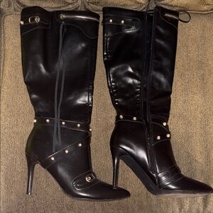 Chic Black Studded Heeled Boots